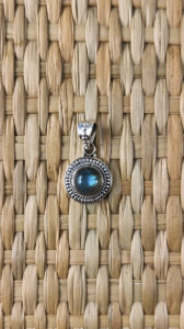 PENDENTIF LABRADORITE