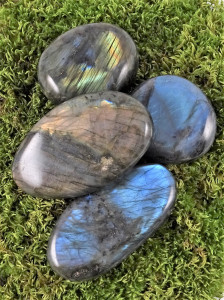 LABRADORITE