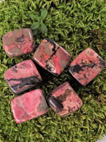 RHODONITE